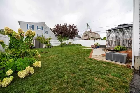 749 Cambridge St, Fall River, MA 02721 photo 31
