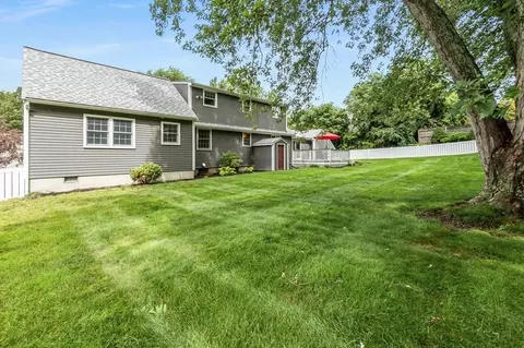 9 Ardmore Dr, Danvers, MA 01923 photo 6