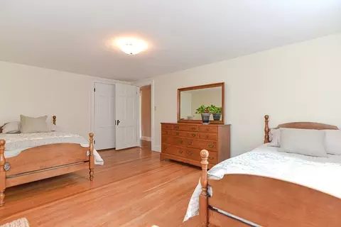 11 Wilde Rd, Wellesley, MA 02481 photo 19