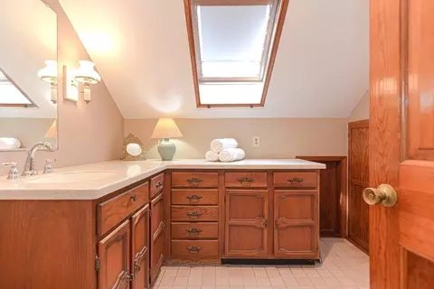 11 Wilde Rd, Wellesley, MA 02481 photo 17