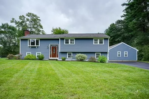 6 Four Bridges Rd, Hudson, MA 01749