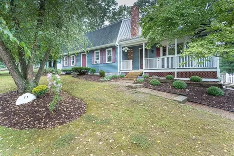 11 Louis Rd, Attleboro, MA 02703