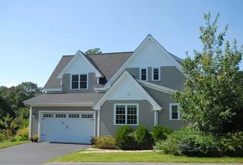 5 Black Horse Pl #5, Concord, MA 01742