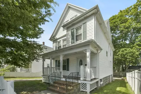 19 Aldrich St, Boston, MA 02131