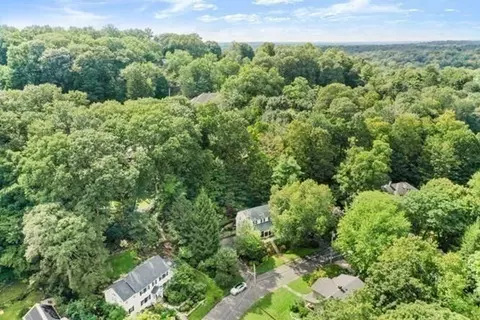 15 Cunningham Rd, Wellesley, MA 02481 photo 37