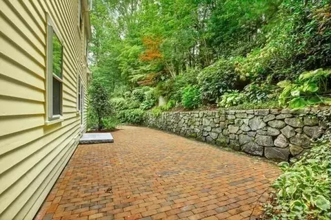 15 Cunningham Rd, Wellesley, MA 02481 photo 24