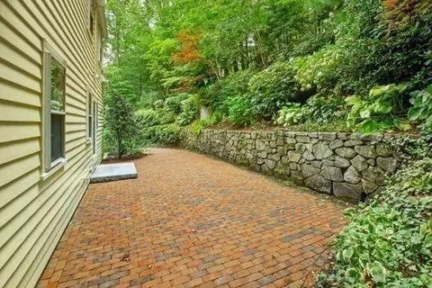 15 Cunningham Rd, Wellesley, MA 02481 photo 26