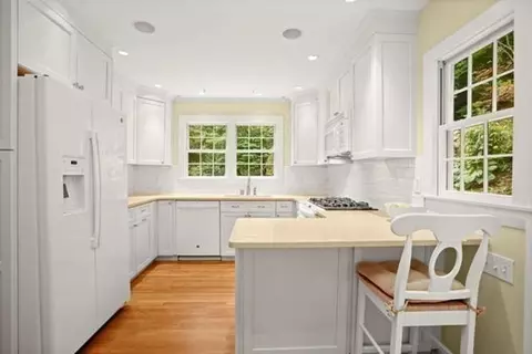15 Cunningham Rd, Wellesley, MA 02481 photo 13