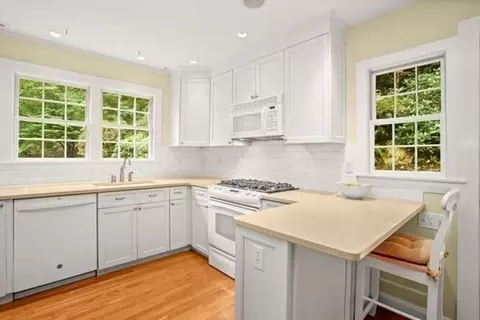 15 Cunningham Rd, Wellesley, MA 02481 photo 15