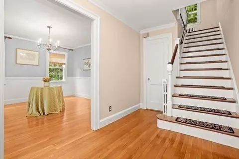 15 Cunningham Rd, Wellesley, MA 02481 photo 8