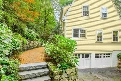 15 Cunningham Rd, Wellesley, MA 02481 photo 28