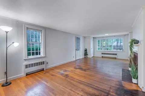 41 Eustis Ave, Wakefield, MA 01880 photo 4