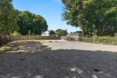 576 Cabot, Beverly, MA 01915 photo 37