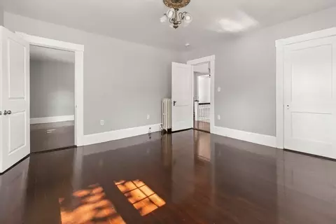 576 Cabot, Beverly, MA 01915 photo 26