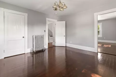 576 Cabot, Beverly, MA 01915 photo 25