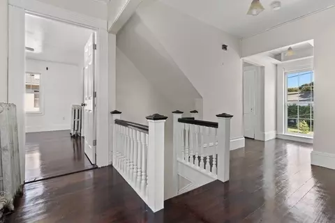 576 Cabot, Beverly, MA 01915 photo 34