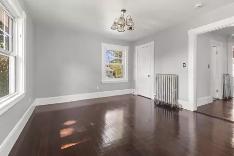 576 Cabot, Beverly, MA 01915 photo 24