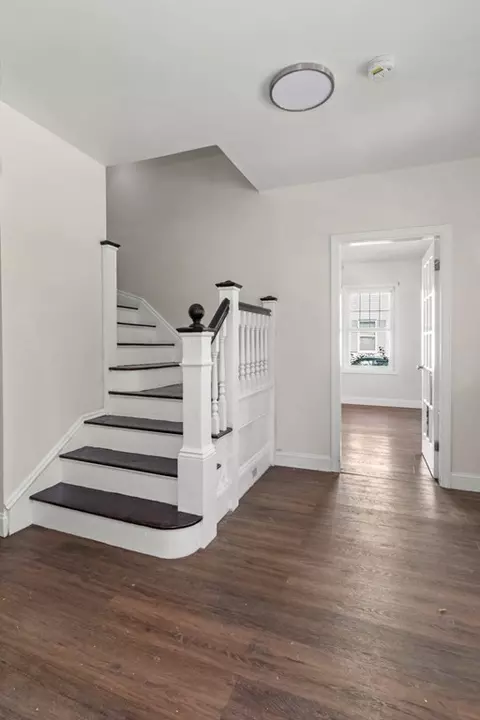 576 Cabot, Beverly, MA 01915 photo 7