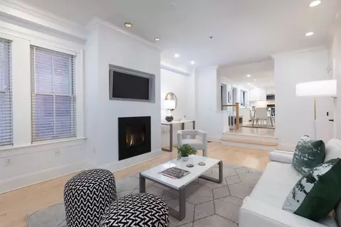 18 Cooper #1, Boston, MA 02113