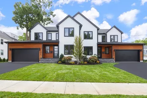 172 Pearl St #2, Newton, MA 02458