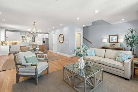 116 E Main #5, Gloucester, MA 01930 photo 5