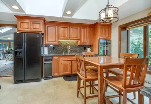32 Pine Hill Dr, Walpole, MA 02081 photo 8