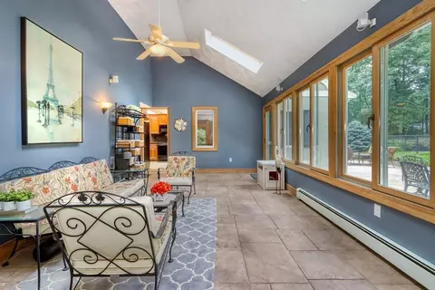 32 Pine Hill Dr, Walpole, MA 02081 photo 12