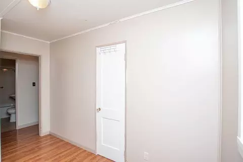 15 Strand St, Fall River, MA 02720 photo 16