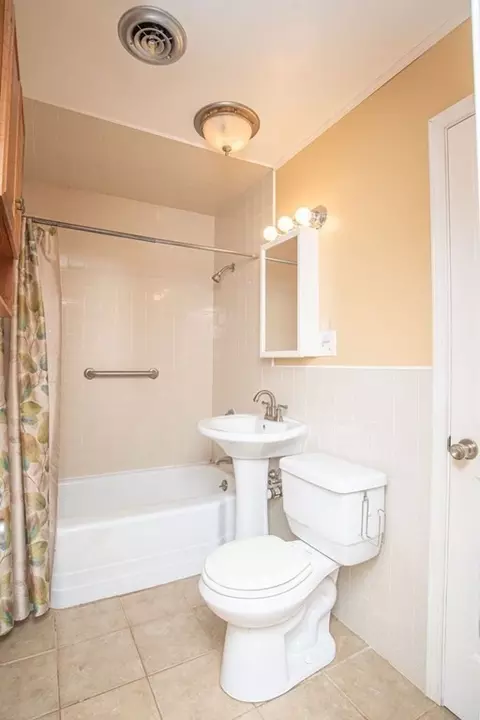 15 Strand St, Fall River, MA 02720 photo 17