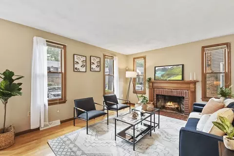 181 Wellman Ave #181, Chelmsford, MA 01863