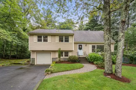 123 Warren Rd, Ashland, MA 01721
