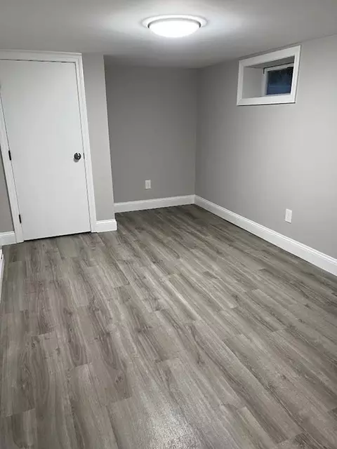 224 Parkerview St, Springfield, MA 01129 photo 10
