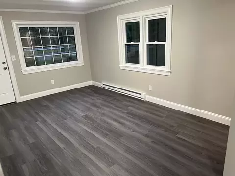 224 Parkerview St, Springfield, MA 01129 photo 6