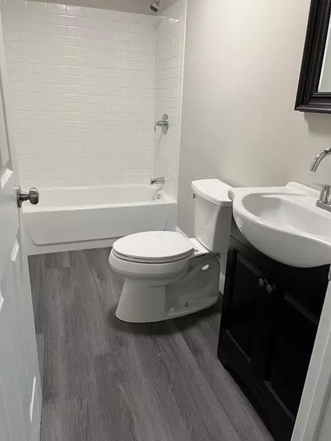 224 Parkerview St, Springfield, MA 01129 photo 7