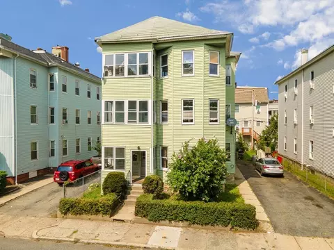 25 Endicott St, Worcester, MA 01610
