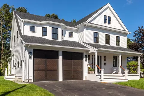 273 Elsinore St, Concord, MA 01742