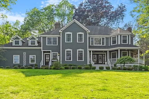 284 N Main, Andover, MA 01810