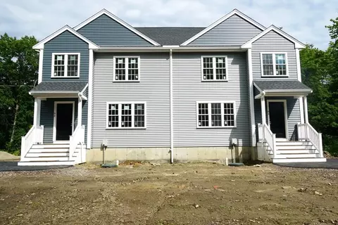 9 Railroad Ave #B, Taunton, MA 02780