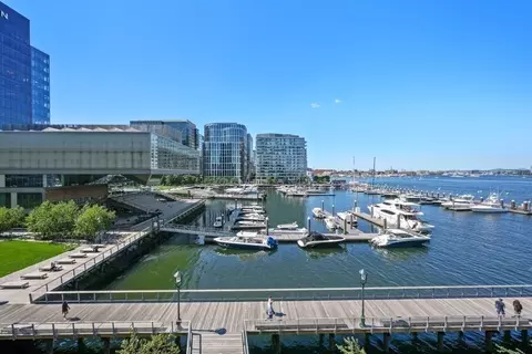 300 Pier 4 Blvd #4A, Boston, MA 02210