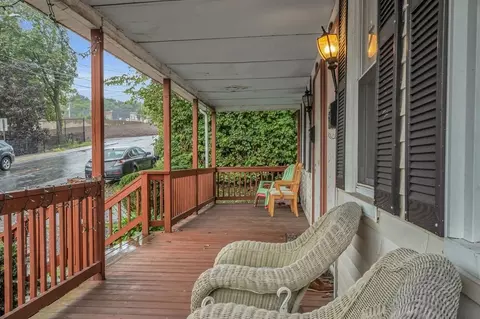165-167 Pleasant St, Clinton, MA 01510