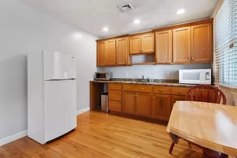16 Arcadia Ave, Reading, MA 01867 photo 19