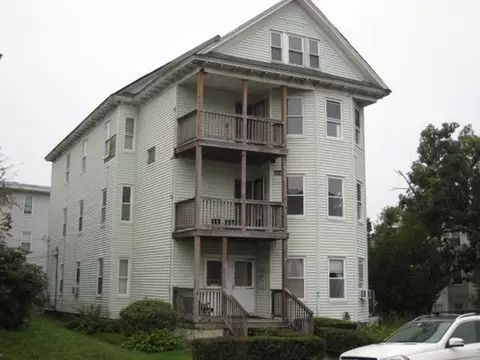 63 Maywood St, Worcester, MA 01603