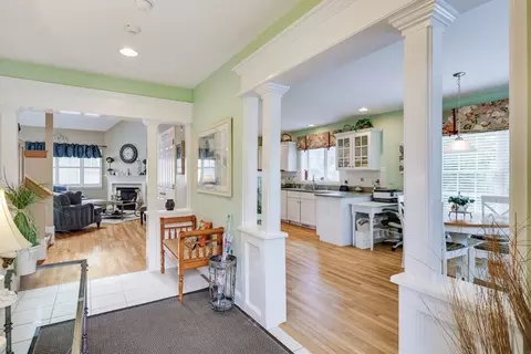32 Windsor Pt, Mashpee, MA 02649 photo 11