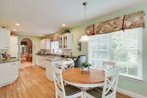 32 Windsor Pt, Mashpee, MA 02649 photo 12