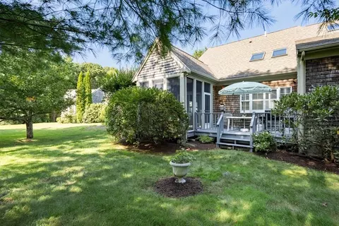 32 Windsor Pt, Mashpee, MA 02649 photo 5