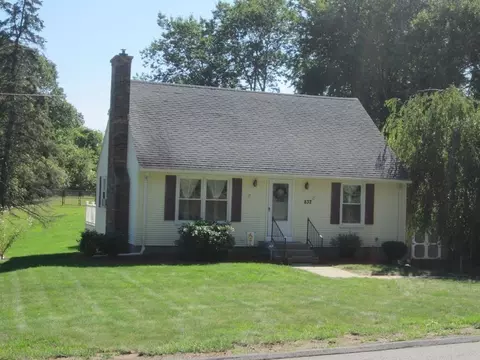 832 N West St, Agawam, MA 01030