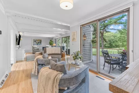 35 Hook Dr, Mashpee, MA 02649 photo 13