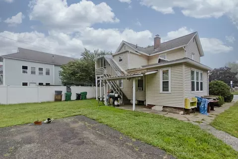 892 Chicopee St, Chicopee, MA 01013 photo 5