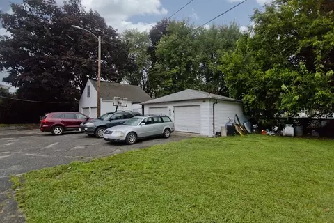 892 Chicopee St, Chicopee, MA 01013 photo 4