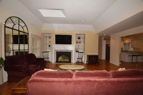 28 Old Plain St, Marshfield, MA 02050 photo 11
